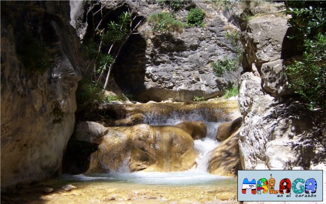 Ruta senderista del Río Higuerón en Frigiliana